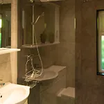 Avon Wood Лейксайд