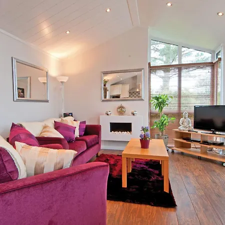 Avon Wood Holiday park *