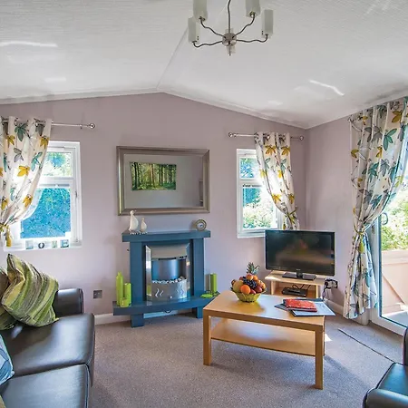 Avon Wood Holiday park *