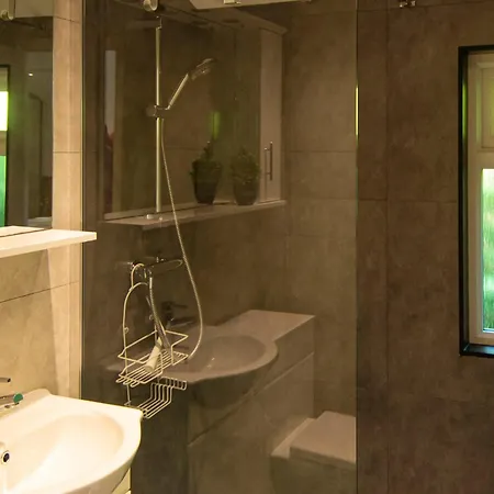 Avon Wood Feriepark Lakeside