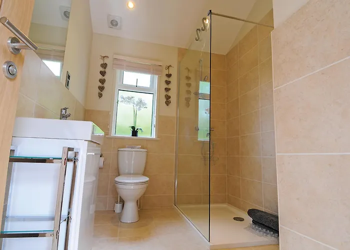 Vakantiepark Avon Wood *