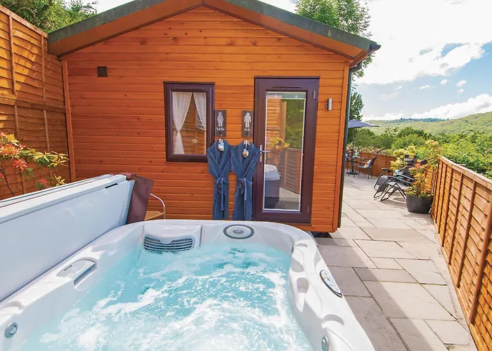 Avon Wood * Lakeside