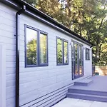 Vakantiepark Avon Wood *